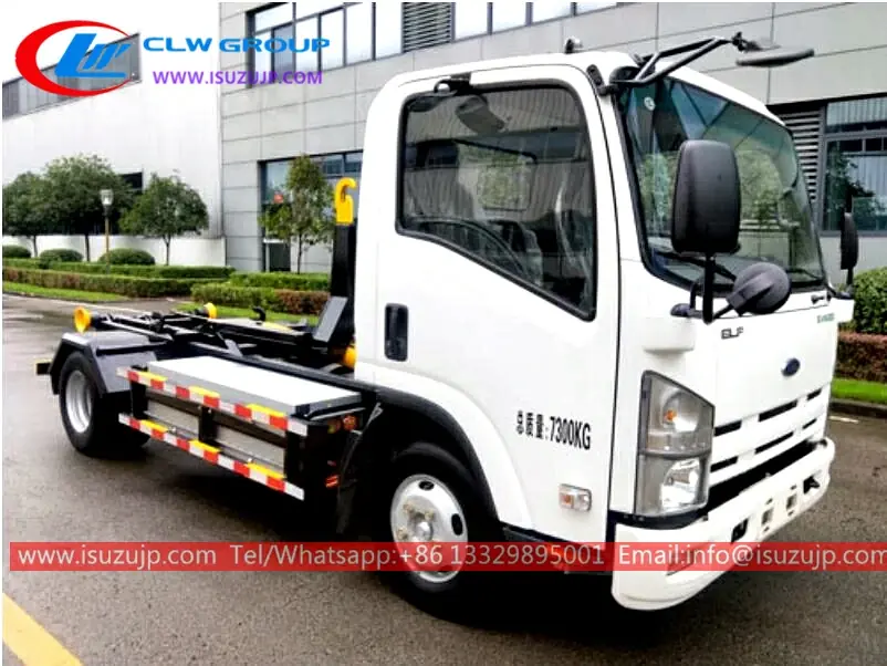 ISUZU 4t detachable bulk container garbage truck Benin