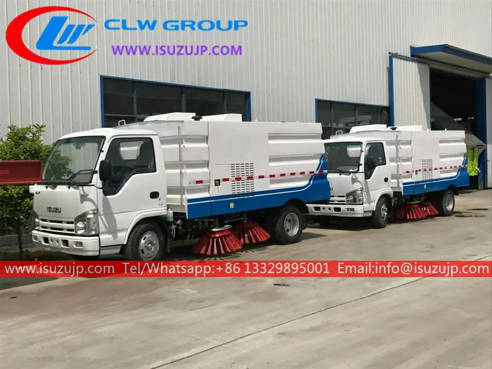 ISUZU 5 ton street sweeper truck
