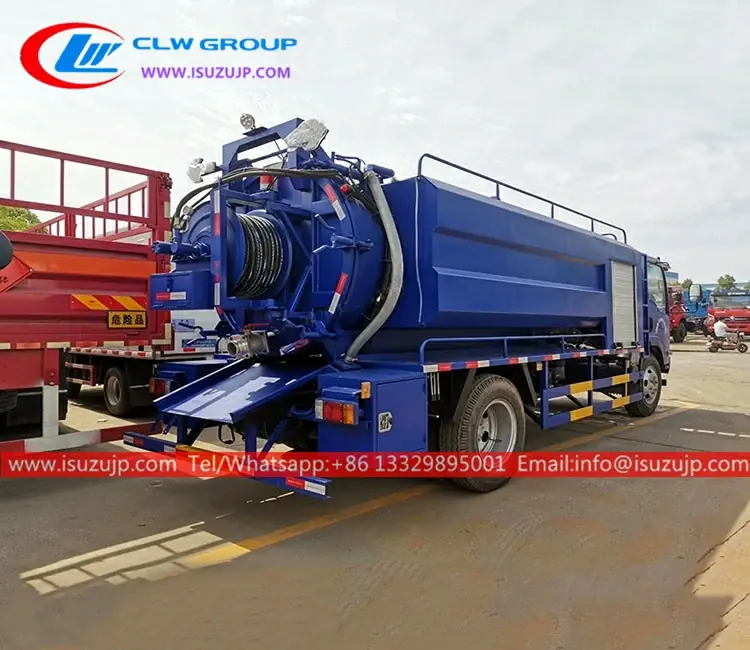 ISUZU ELF 2000 gallon jet vac truck