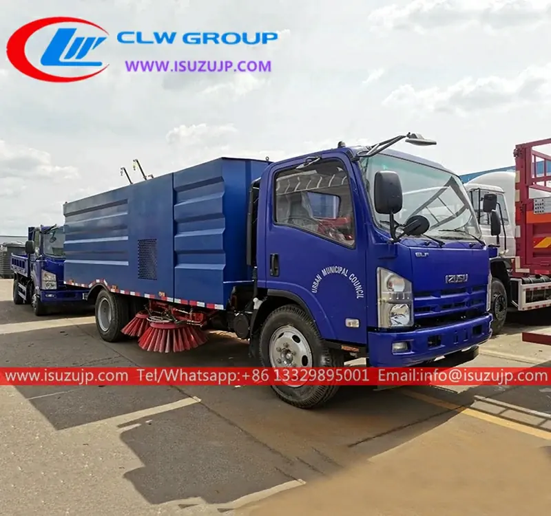 ISUZU ELF 9cbm road vacuum cleaner truck