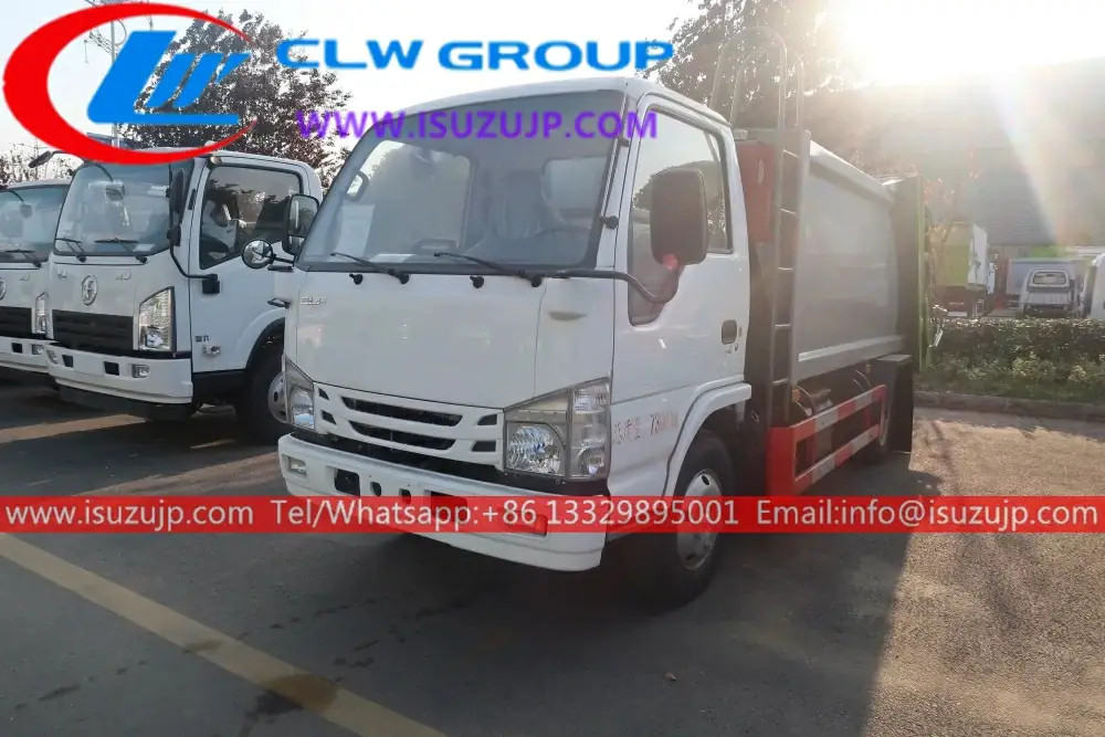 ISUZU ELF Small 3 ton rubbish compactor truck