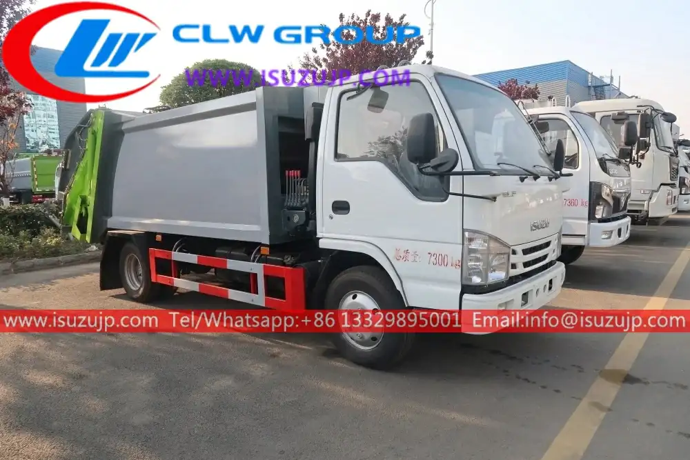 ISUZU ELF Small 3 ton compactor trash truck