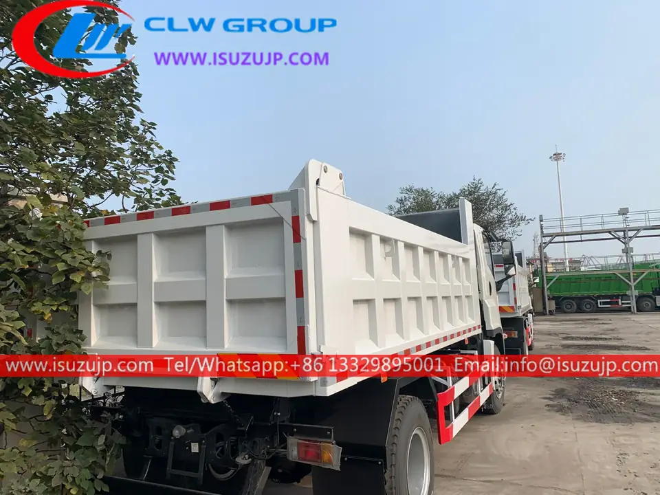 ISUZU GIGA 15 cube quarry truck