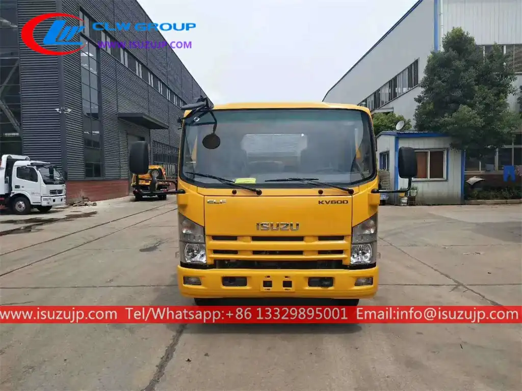 ISUZU 4t full landed type recovery truck