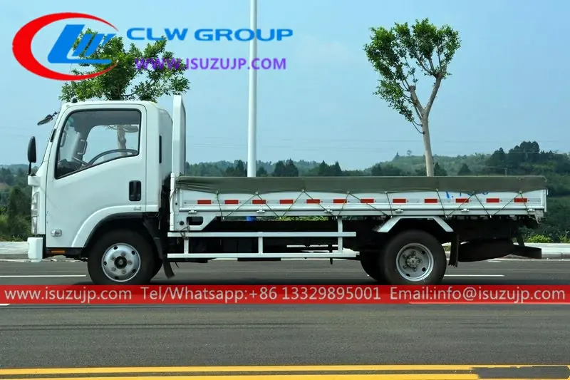 Isuzu KV600 6ton goods carrier truck