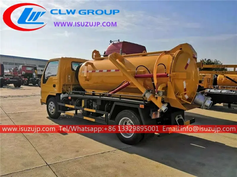 ISUZU NHR 3000L sewage vacuum truck for sale