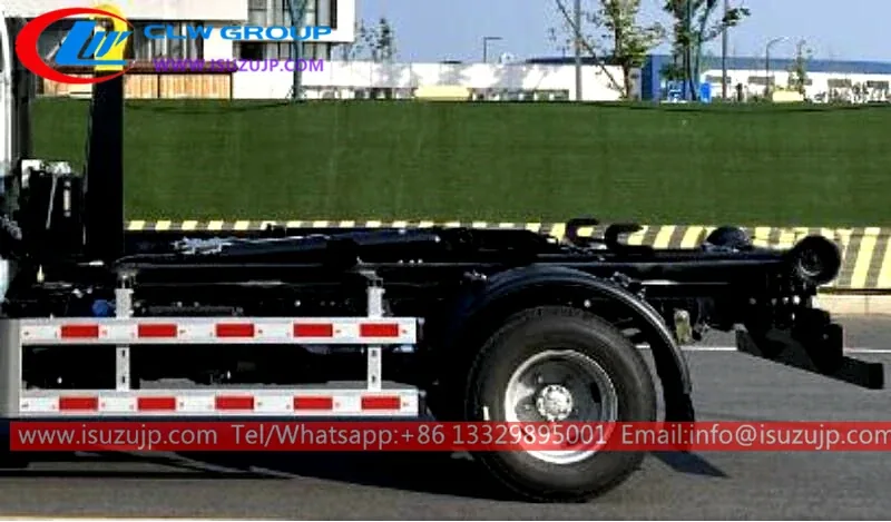 ISUZU 3cbm hook arm garbage truck Burkina Faso