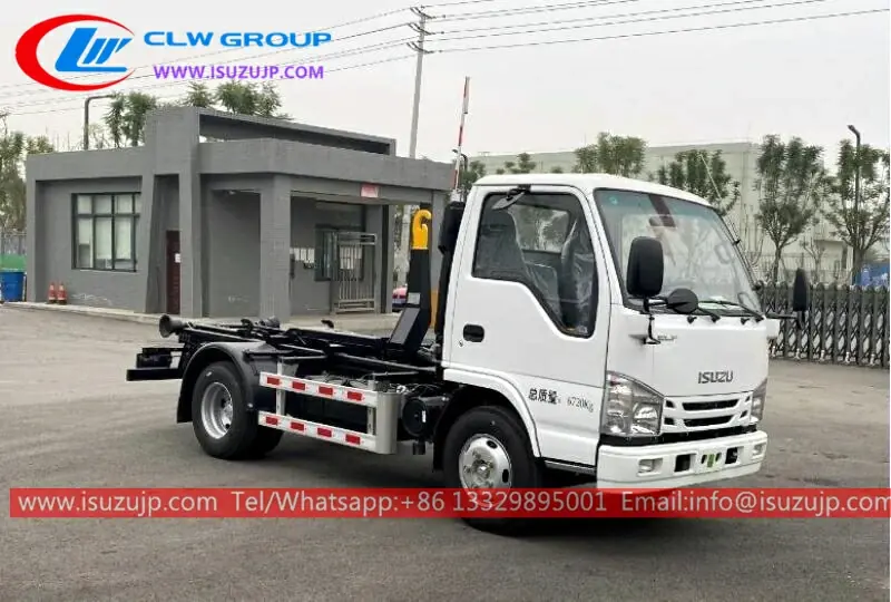 ISUZU small hook lift garbage truck Niger