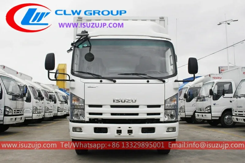 ISUZU NPR 7m commercial box truck