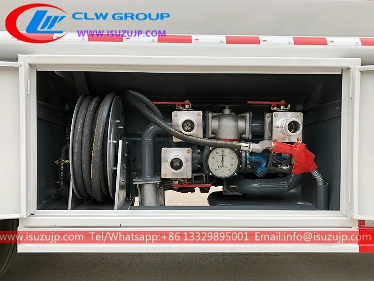 ISUZU 8000L fuel and lube truck Bahrain